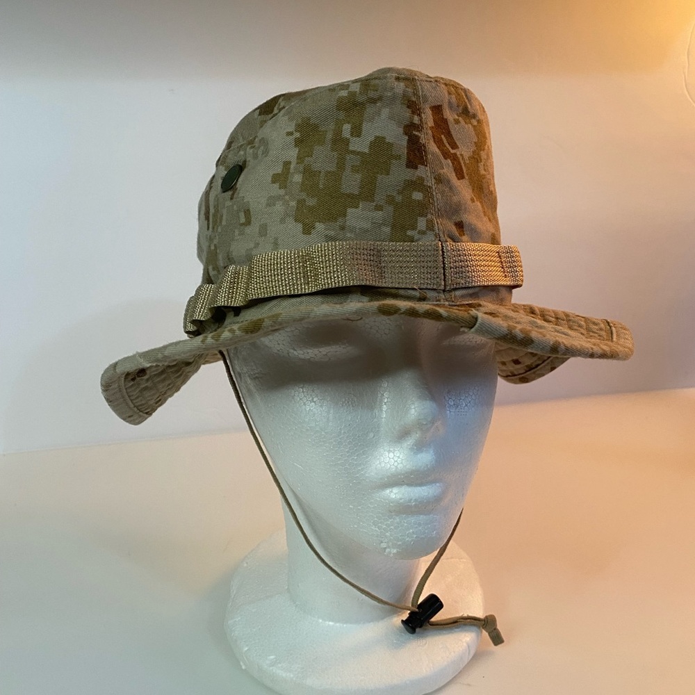 Field cover Marpat dessert hat